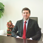 Mr. Bruno Lhopiteau (Managing Director of Siveco China)